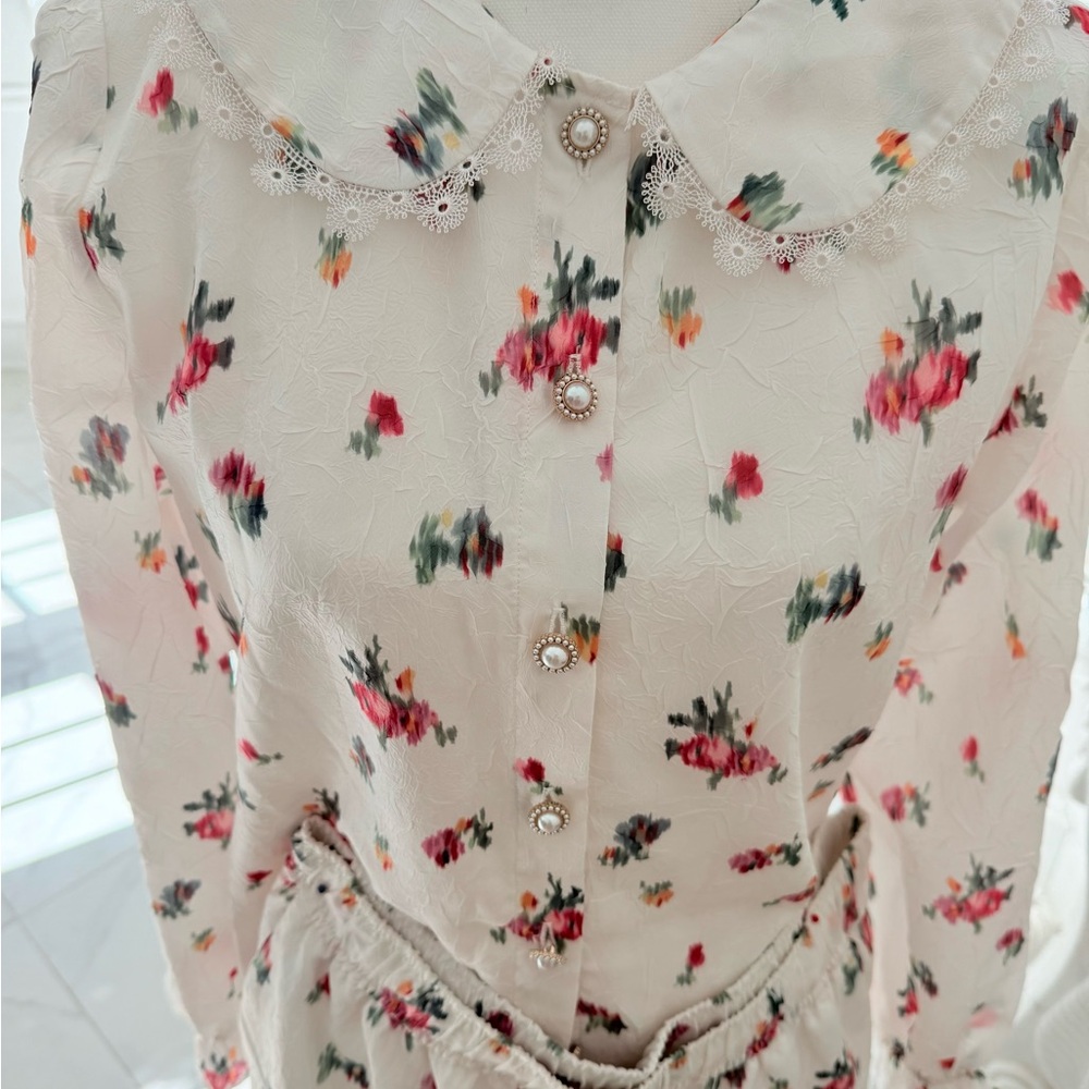 Hill House Floral Garment with Multicolor Accents - Picture 4 of 6